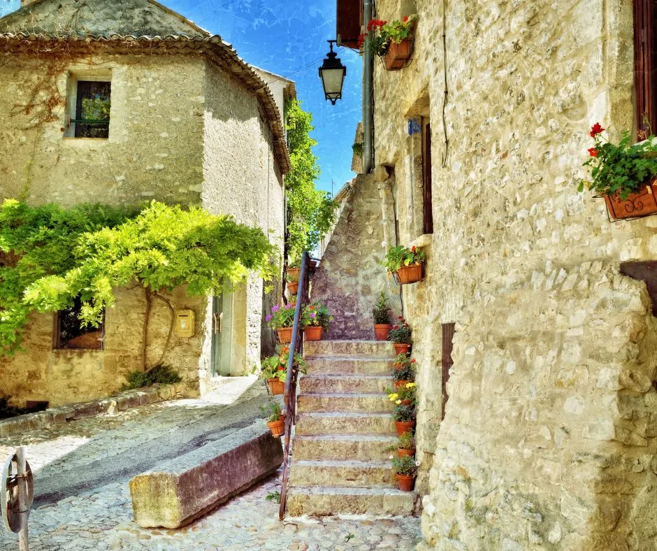 Rue colorée de Vaison la Romaine